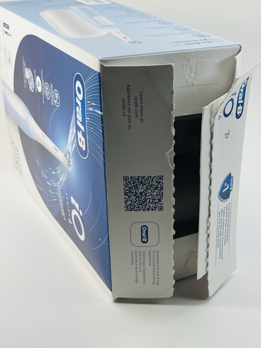 Oral-B iO Series 4 Electric Toothbrush with (1) Brush Head, Rechargeable, Blue - Picture 13 of 14