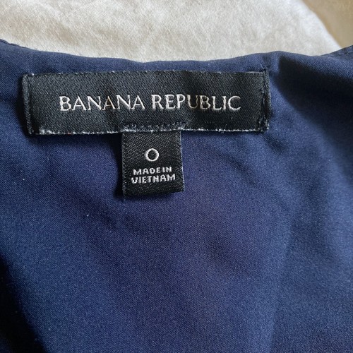 Banana Republic Flutter Sleeve Ruffle Wrap Dress Size0 Leaf Bird Motif Navy Blue - Picture 14 of 24