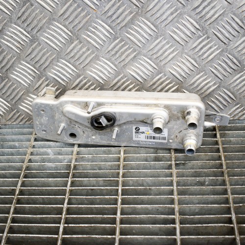 BMW 7 F01, F02 2014 Ölkühler 7638679