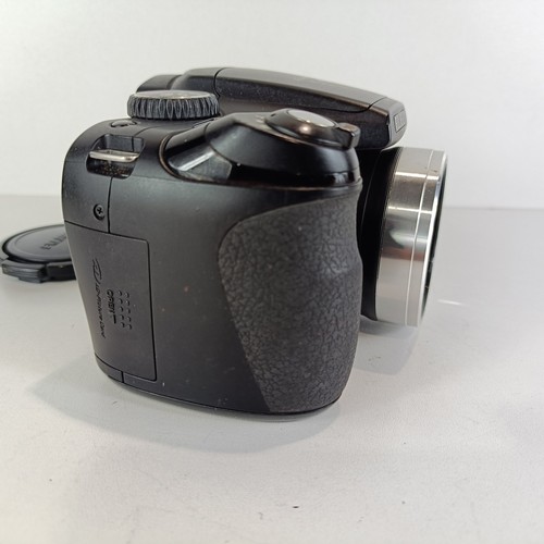 Fujifilm FinePix S5700 Digital Camera 7.1 Megapixels Digital Bridge Camera - Picture 9 of 16