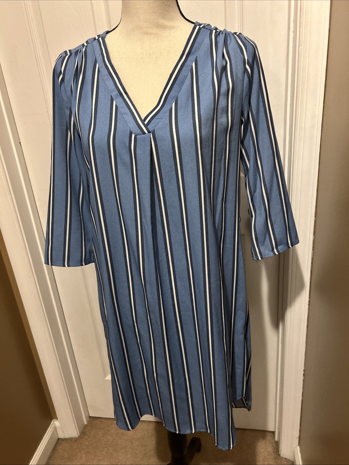 Picture 4 of 19