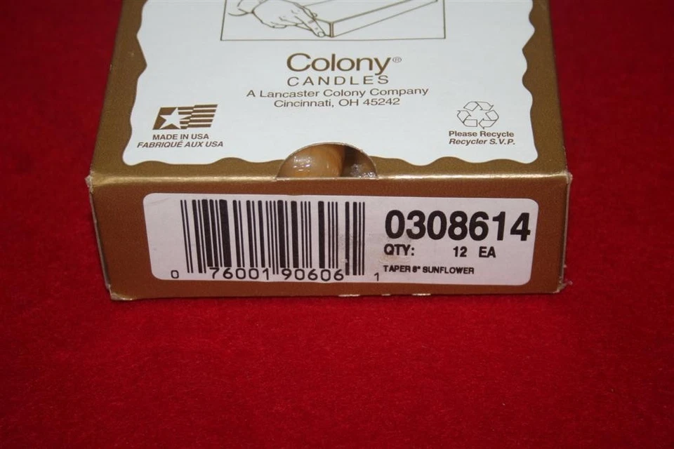 Caja de 12 velas cónicas nuevas en amarillo girasol 8" por Colony Lancaster Corp Nuevo en caja Foto 3 de 3