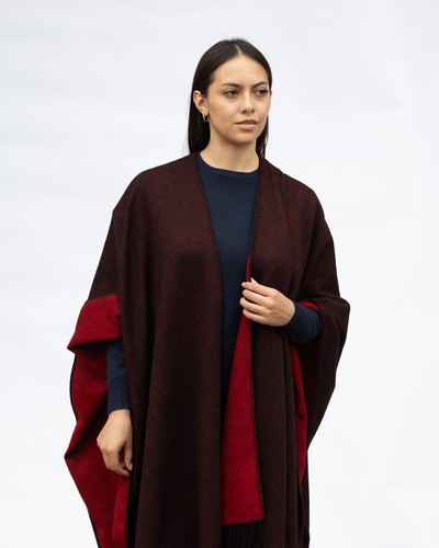 Reversible Lambswool Ruana. - Picture 4 of 8