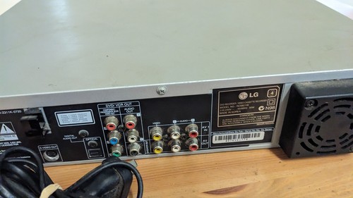 LG DVD Recorder & VCR COMBO Model: RC7723W Multi Format Recording faulty M - Picture 12 of 19