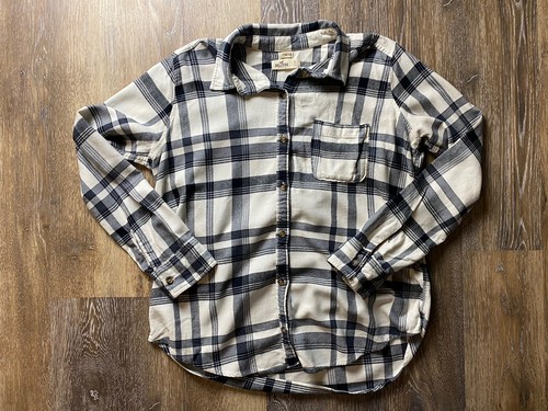 Hollister Womens Flannel Button Down 
