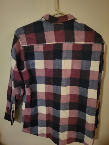 Boy Youth Size 16 18 Flannel Shirt Pink 1 Pocket Button Up Saucatuck L Sleeve 28 - Picture 15 of 24