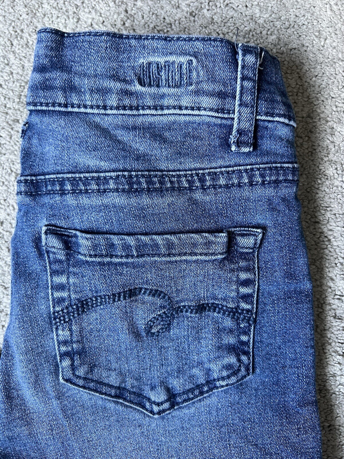 Picture 6 of 6