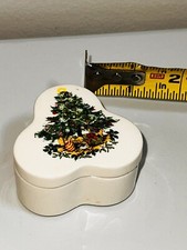 The Royal Worcester Group Palissy England English Christmas Tree With Lid