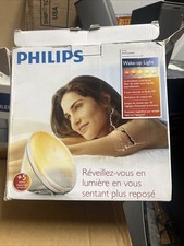 Philips HF3520 SmartSleep Wake-Up Light Clock...