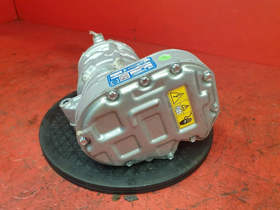 BOMBA AIRE ACONDICIONADO COMPRESOR MG4 2023 TZ180XS0951 64KWH Foto 2 de 4