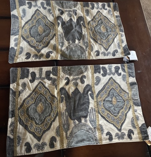Pottery Barn Chiara Ikat Lendenkissenbezug 16x26 selten bestickt (2er Set)
