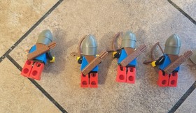 LEGO Castle: Black Monarch's Castle (6085) with all minis and manual