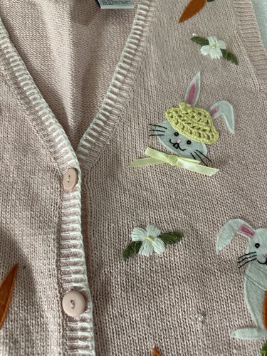 VTG Artsy Sweater Vest Womens Capacity Sz XL Petites Bunnies Pink Spring Read - Picture 10 of 17