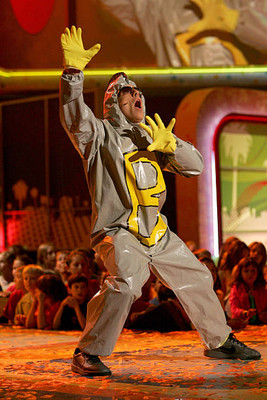 Ben Stiller host at Nickelodeons 18th Kids Choice Awards Show at P- Old Photo 8