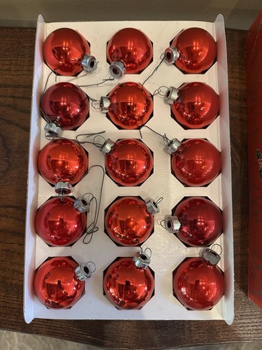 Vintage Holly Red 1.75” Ornaments - Picture 3 of 7