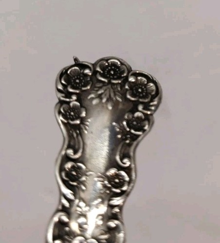Antique Gorham Buttercup Sterling Baby Spoon Floral - Picture 6 of 6