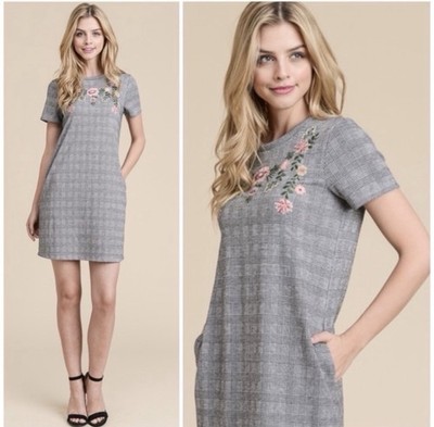 NWOT- First Love Plaid Floral Mini Dress w/ pockets Large