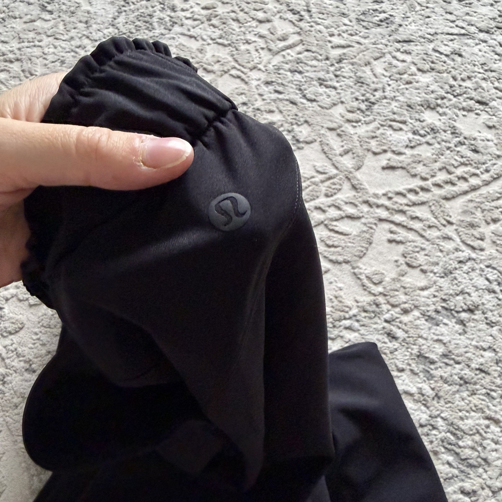 Lululemon Keep Moving Joggers Solid Black Elastic… - image 5