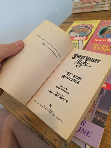 Sweet Valley High super Thriller Francine Pascal Vintage Books X7 Bundle - Picture 17 of 24