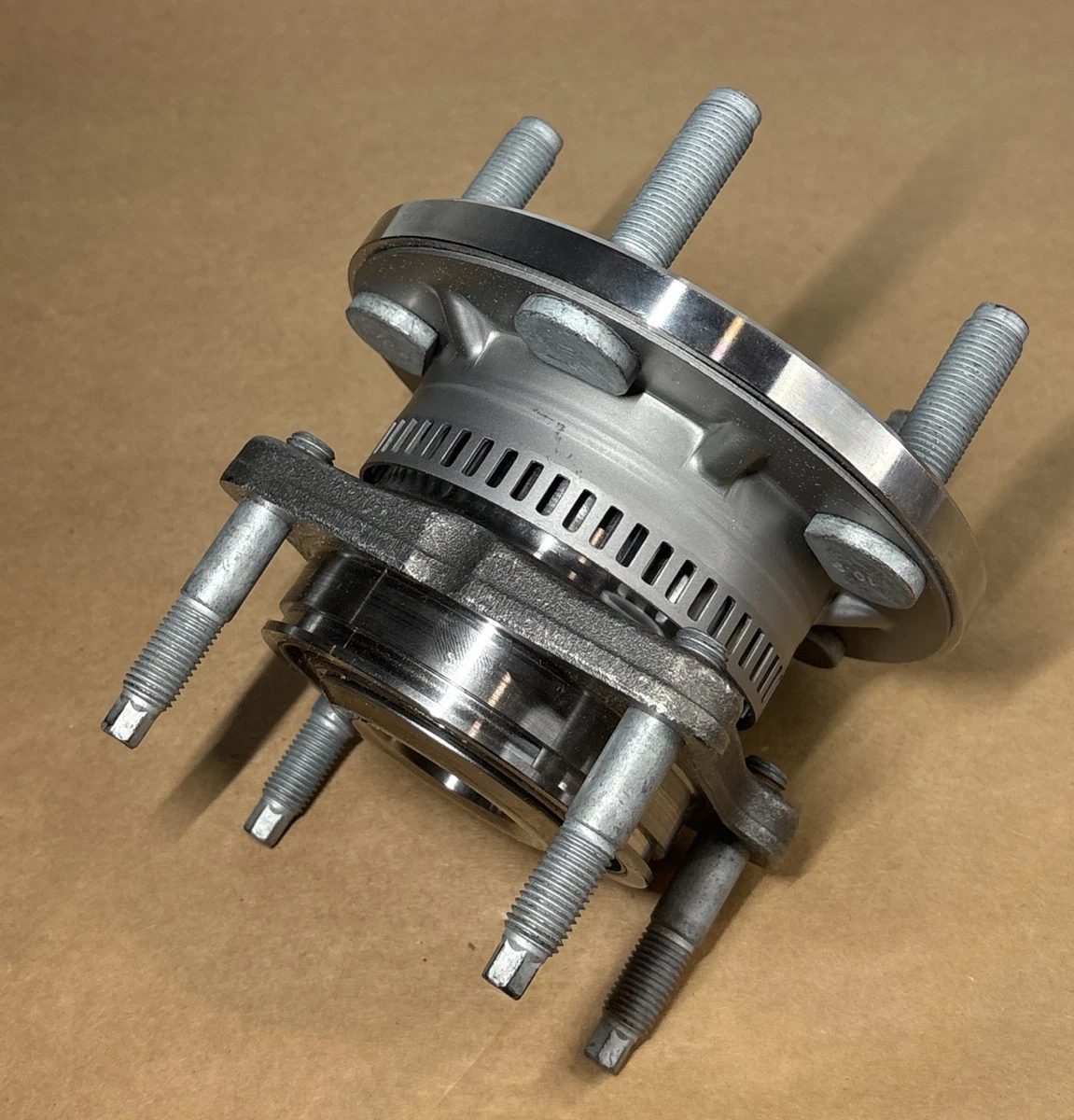 Genuine Mopar Hub 68639320AA photo 5