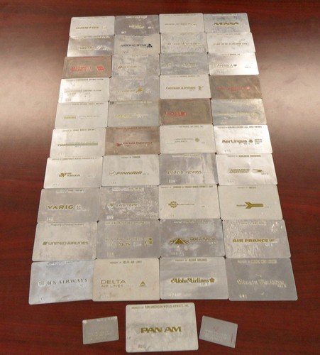 Lot of (41) VINTAGE Obsolete FLUGZEUGPLATTEN Metal Tickets Credit Card Validation - Bild 2 von 8
