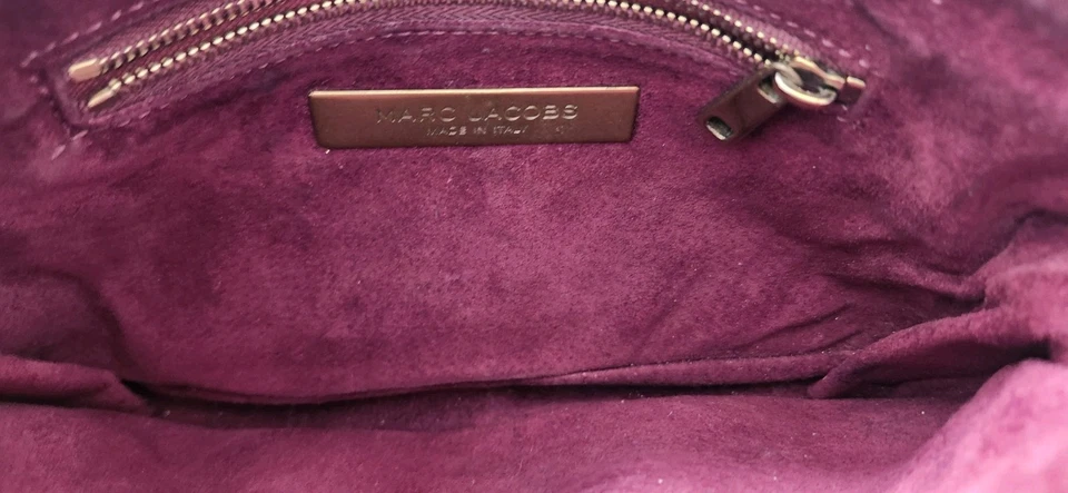 Bolso de Hombro Marc By Marc Jacobs $795 Y2K Pequeño Cuero Marrón Dorado Detalles Logo Foto 4 de 4