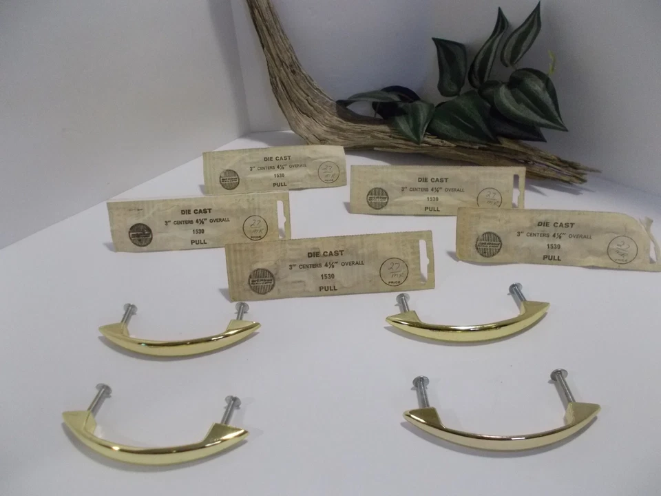 "Lote de 9 perillas de cajón tono dorado manija gabinete tiradores con tornillos de colección MCM 4 1/8""" Foto 2 de 4