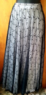 Alexia Admor Skirt Floor Length Tulle Shimmery Black Mesh Over White NWT 10