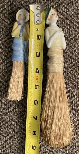 LOT - Two Ceramic Doll Brooms & Two Shaving Brushes Vintage Collectibles - Picture 7 of 10