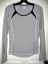 T BY TALBOTS ACTIVEWEAR TOP SZ S BLACK WHITE STRIPED STRETCH LONG SLEEVE EUC