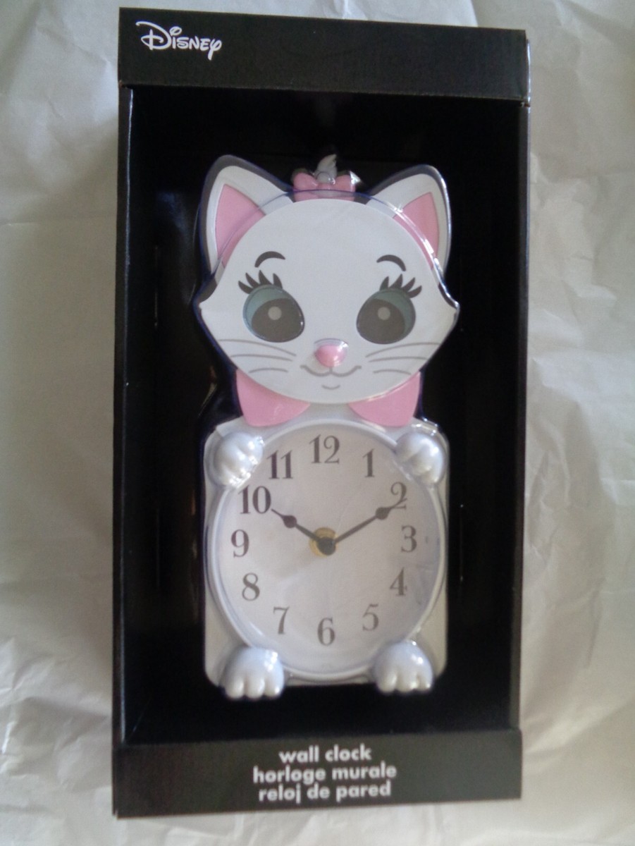 Disney The Aristocats Marie Wall Clock New Clock - Moves Eyes