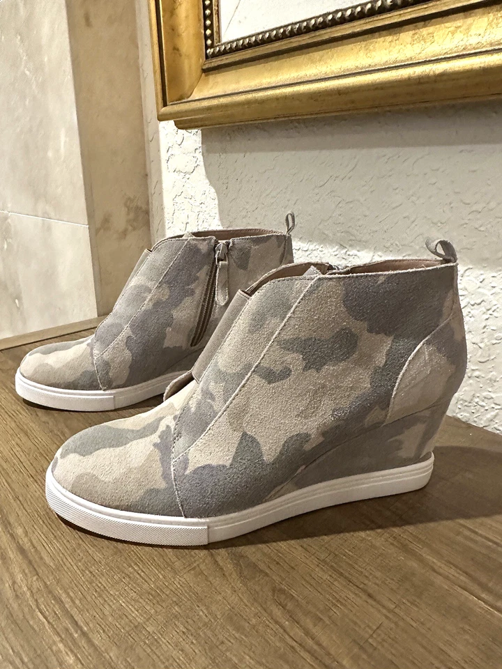 Tênis Linea Paolo camurça camuflagem anabela EUA 9 novo sem caixa atlético plataforma bronzeada - Imagem 3 de 4