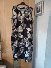 Ladies Dress size  UK 20
