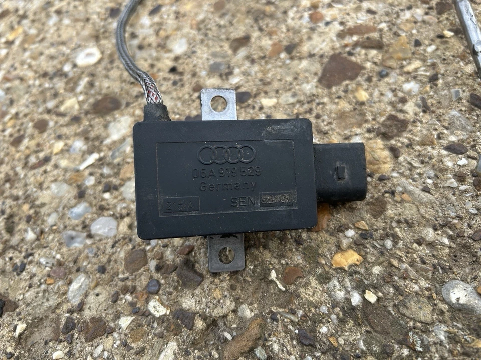 Sensor de temperatura de los gases de escape EGT 06A919529 AUDI TT MK1 S3 8L 1.8T BAM  - Imagen 2 de 4