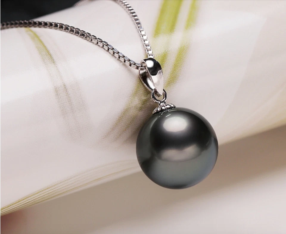 Collar de cadena de plata de ley 925 con colgante de perlas de agua dulce negras de 12 mm de longitud de 17" Foto 2 de 4
