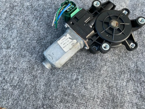 INFINITI QX56 QX80 2011-2019 OEM FRONT RIGHT PASSENGER DOOR WINDOW MOTOR - Picture 4 of 7