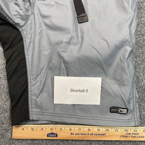 REI Shorts Mens Extra Large Silver Grey Belted Adjustable Waist Padded Ten Inch - 第 10/12 張圖片