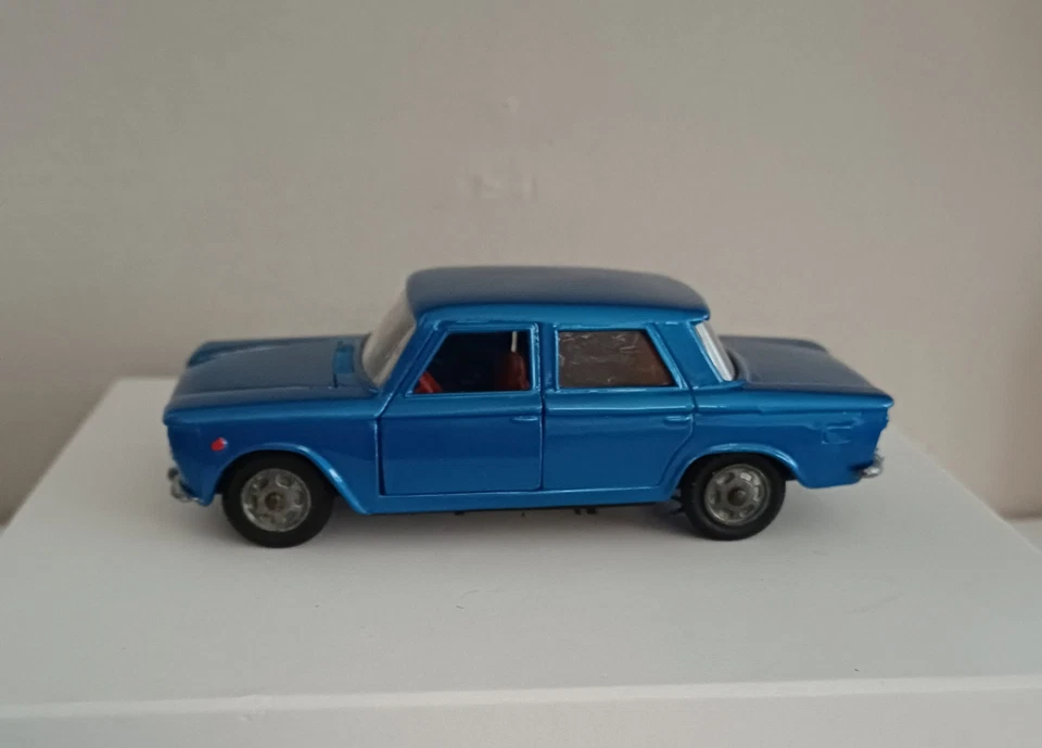 Mebetoys Fiat 1500 Art A-2 Scala 1/43 Restaurata - Immagine 3 di 4