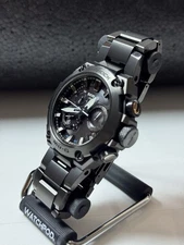 G-SHOCK MR-G B2000B1A1 BLACK TITANIUM WITH BLUETOOTH AND MULTI-BAND 6