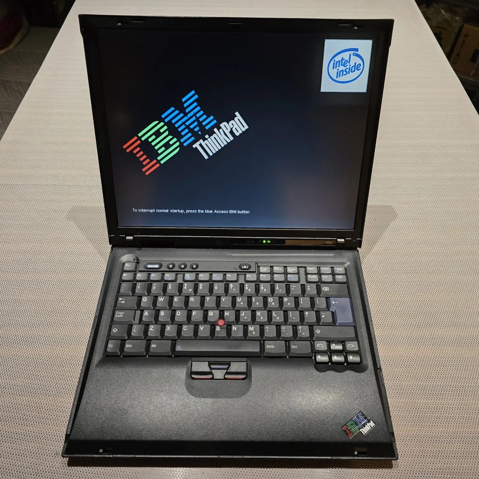 IBM ThinkPad R50e , Intel Celeron M, 15", Windows XP, 30Gb HDD, 512Mb RAM (268) - Image 2 of 4
