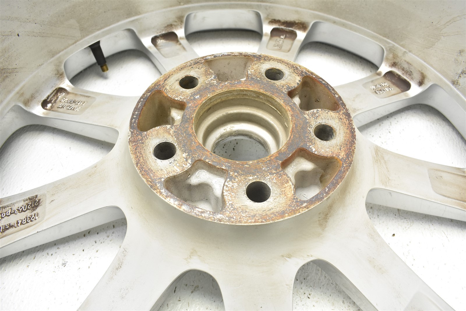 Maserati Quattroporte Rear Wheel Rim 19x10.5 Silver 0547014