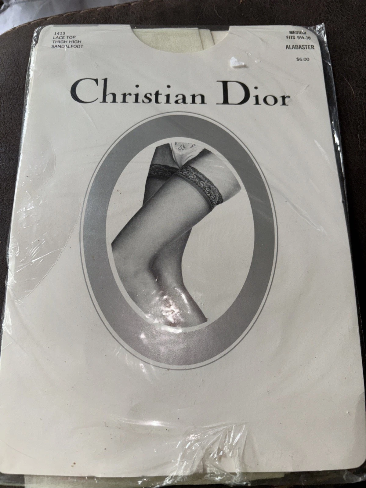 Bas hauts cuisses vintage Christian Dior dentelle albâtre moyen neuf avec étiquette