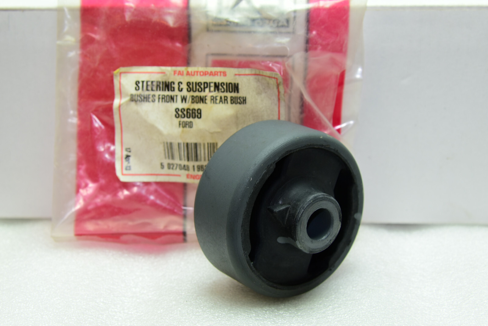 Wishbone Control Trailing Arm Bush for FORD FIESTA Mk4 1.4 96 to 02 FAI SS669