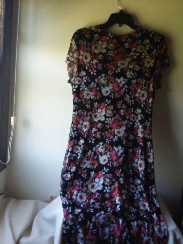 Abito lungo donna rosso rosa bianco rosa floreale TG XL nero manica corta cappuccio - Foto 2 di 9