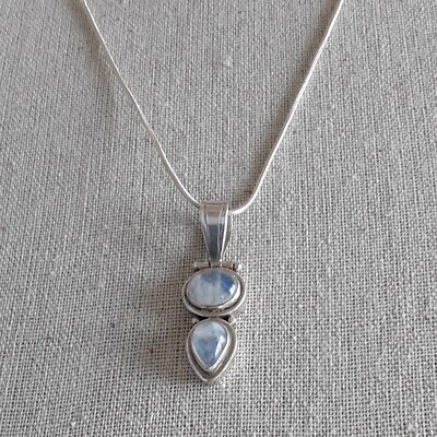 Moonbeam Pendant Double Stone Marked 925 Moonstone