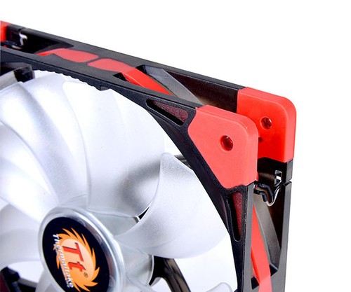 Thermaltake CL-F021-PL14BU-A Luna 14 LED Blue 140x140x25mm Fan, 3Pin - Picture 4 of 4