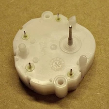 Colorado Canyon H3 Hummer Equinox Chevrolet HHR Cluster Gauge OEM Stepper Motor 