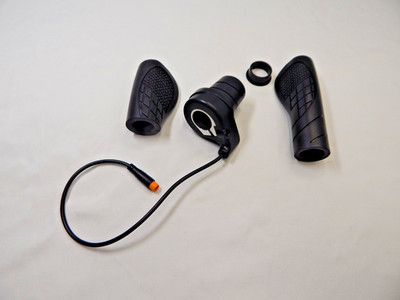 FT76X Ebike Half Twist Throttle, Half-Twist Handle with Waterproof Plug, Ebike T