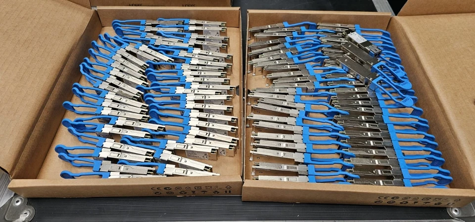 Finisar 100GBASE-LR4 Optical Transceiver Module 100G QSFP28