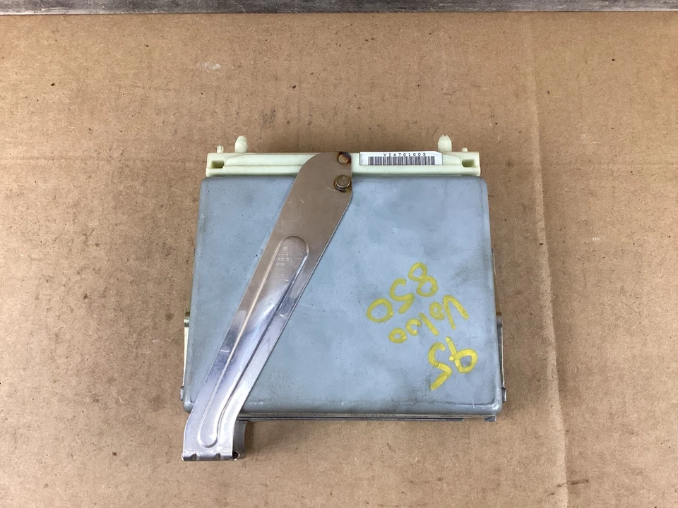 1994 - 1995 Volvo 850 Transmission Computer Control Module TCM P3545864 - Image 3 of 4